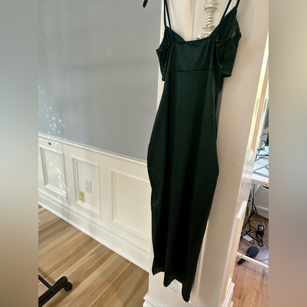 Elegant Green Evening Dress